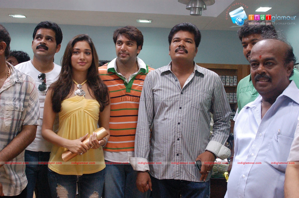 Thillalangadi Movie Launch Event hd photo
